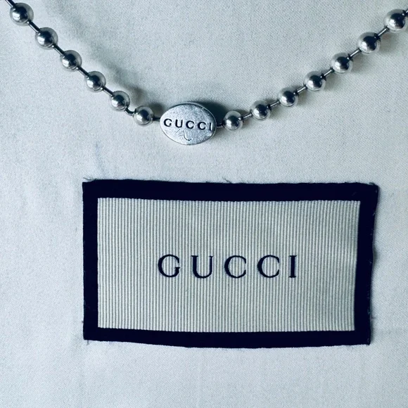 GUCCI Enamel Trio: Blue Interlocking G Necklace & (2) Turquoise Rings - Picture 5 of 16